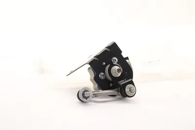 Produktbild von Original OE TOYOTA Xenonlampe Leuchtweitenregulierungssensor 8940520020