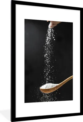 Produktbild von MuchoWow® MuchoWow® Gerahmtes Poster Besprengter Holzlöffel 60x90 cm - Poster mit zchwarzem Bilderrahmen - Dekoration - Wandposter Wohnzimmer - Hochwertig