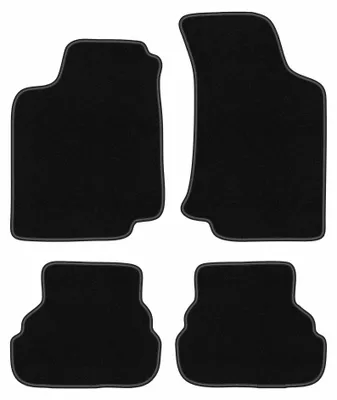 Immagine prodotto di Tappetini in moquette per Volkswagen Golf III 1993-2002 (cabrio/hatchback/station wagon) – set 4 pezzi, neri, su misura – Wielganizator BASIC