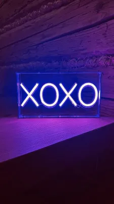 Image de Lampe néon LED "XOXO" pour enfants