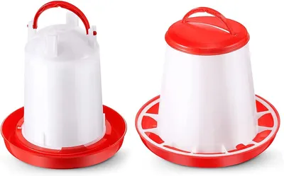 Produktbild von Set aus 2,5 L Tränke und 3 kg Futterspender, Küken-Futterautomat, Tränkeset, Geflügelfutterautomat, Geflügeltränke, rot und weiß