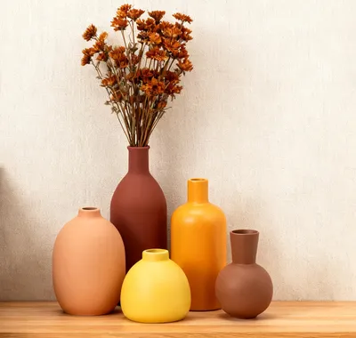 Image de Ensemble de 4 élégants vases en céramique pour la décoration