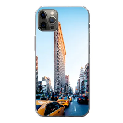 Produktbild von MuchoWow® Handyhülle Schutzhülle Hülle für iPhone 13 Pro Max Starker Verkehr rund um das Flatiron Building Silikon Softcase Handy Hülle - Mobiltelefon