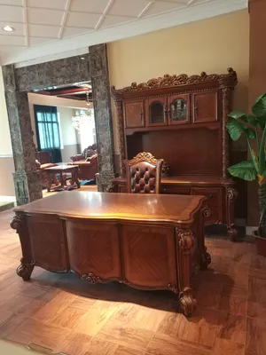 Produktbild von Luxus Schreibtisch Tisch Büro Office Antik Stil Barock Rokoko Barock Tische Neu