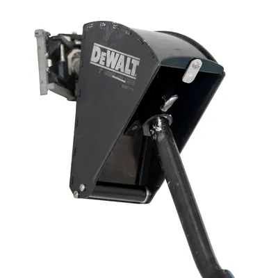 Produktbild von DeWALT Eckenapplikator 7" Trockenbau Fugenmasse 2-701+Teleskopstiel 40-58" 2-794