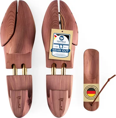 Produktbild von Blumtal Damen und Herren Premium Schuhspanner aus Zedernholz inkl. Schuhlöffel, Schuhdehner mit ergonomischem Design, Größe 40/41
