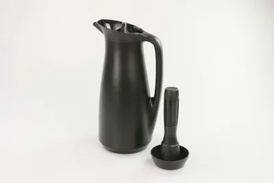 Produktbild von Tupperware ThermoTup Kanne 1 l - Hochwertige Isolierkanne mit ThermoTup Tee-Einsatz
