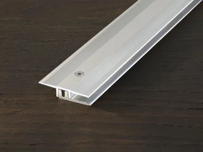 Produktbild von PROLINE Silber 100x20mm PROCOVER Designfloor Übergangsprofil, Aluminium eloxiert, Höhenverstellbar schraubbares System, Einfache Verlegung für Laminat Vinyl Parkett