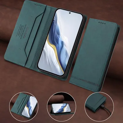 A collage of images showing a green flip phone case for a ZTE nubia Neo 3 GT, with close-ups of its features and different usage scenarios.