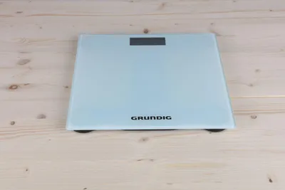 Produktbild von Grundig 16412/16425 Elektronische Personenwaage, max. 180 kg Tragkraft, LED-Infodisplay