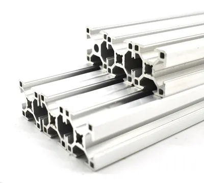 Produktbild von 6 Stück Aluminiumprofile für Bauprojekte