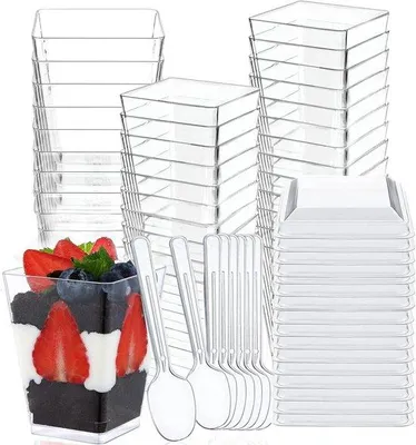 Produktbild von Wiederverwendbare Plastik-Dessertbecher mit Deckel, 50er Set, 150ml, Party