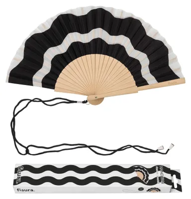 Produktbild von Fisura – Handfächer mit Wellenprint. Stilvolles Holzaccessoire in Schwarz und We