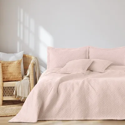 Produktbild von Tagesdecke Bettüberwurf zweiseitge Steppung Raute Samt Rosa - 260 x 280 cm
