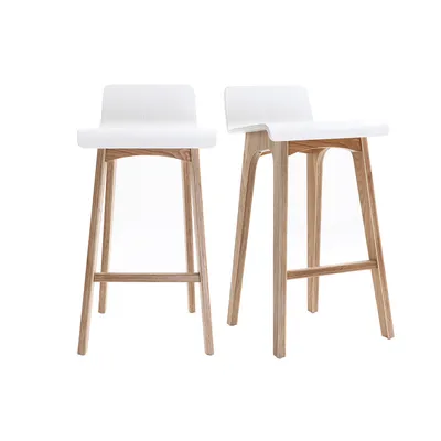 Produktbild von Miliboo - Skandinavischer Barhocker in Weiß mit hellem Holz H65 cm (2er-Set) BALTIK
