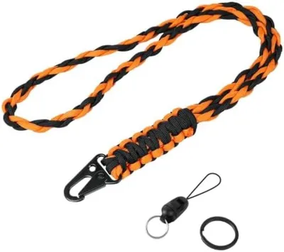 Produktbild von PolkaHome® Paracord-Lanyard-Halsband – geflochtener Schlüsselanhänger mit Metallclip, Orange/Schwarz, 14x10x2 cm, 50 g