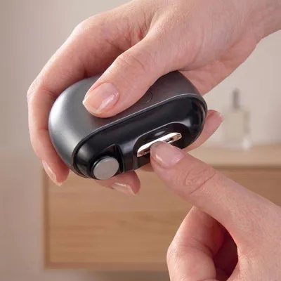 Produktbild von Nageltrimmer mit LED und Feile