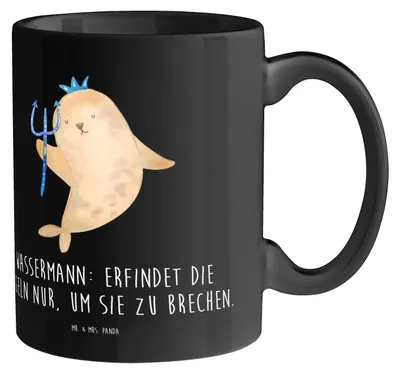 Produktbild von Mr. & Mrs. Panda Becher Wassermann Freigeist - Schwarz - Geschenk, Illustrationen, Dekotasse, Tasse, kreativ, Henkelpott, Geschenke Astrologie, Kaffeebecher, Rebellion