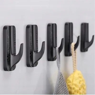 Zdjęcie produktu dla Haki Samoprzylepne Czarne 3,2x8 cm do 1,5 kg 5 szt. Bez Wiercenia do Domu
