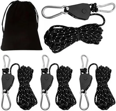 Immagine prodotto di Ultiluxe Corde da campeggio - 4 pezzi - Con regolatore - Moschettone - Corda riflettente - 4 m - Resistente al vento - Accessori da campeggio - Nero