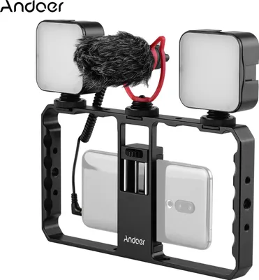 Produktbild von Andoer Smartphone Video Rig Griff mit Rig Dual LED Lichtmikrofon mit Shock Mount fuer Vlog Filmherstellung Kompatibel mit iPhone Samsung HUAWEI