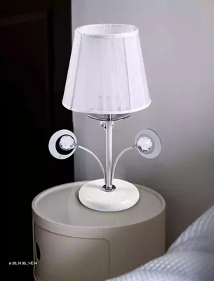 Immagine prodotto di Lampada da tavolo Lampadario di cristallo Apparecchi di illuminazione contemporanei Lampada da tavolo Lampada