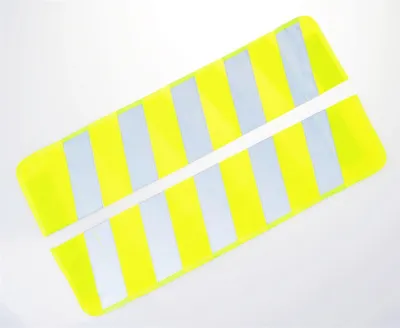 Image de Filmer 38.029 Bandes de signalisation avec aimants - Couleur jaune avec bandes réfléchissantes - Lot de 2