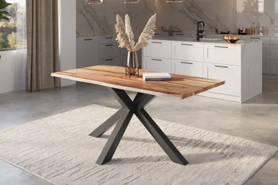 Produktbild von Baumkantentisch Akazie natur mit schwarzen Resin-Adern 140 x 80 cm Spider-Gestell schwarz POLLY