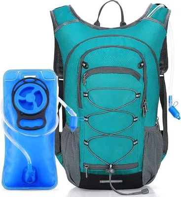 Produktbild von Famanu Trinkrucksack mit 2 Liter Trinkblase - ultraleicht, wasserdicht, grün