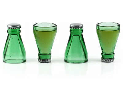 Zdjęcie produktu dla Kieliszki w kształcie butelki po piwie