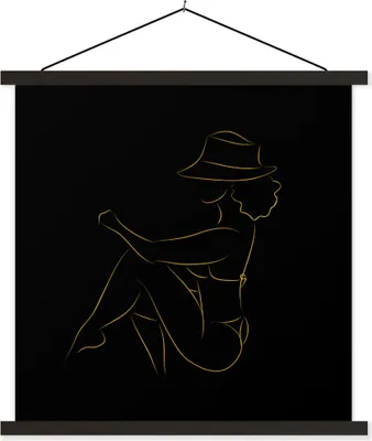 Produktbild von MuchoWow® Textilposter Frau - Hut - Schwarz und Gold - Strichzeichnung 60x60 cm mit schwarzem Rahmen - Posteraufhänger