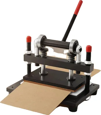 Obrázek produktu pro Řezací stroj na kůži, maximální zdvih 15 mm, tloušťka zpracování 0–100 mm, šířka podávání 31 cm, nosnost 2 t, nastavitelná výška 100 mm