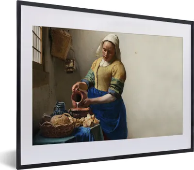 Produktbild von MuchoWow® Gerahmtes Poster Das Milchmädchen - Kunst - Alte Meister - Vermeer 40x30 cm - Poster mit Schwarzem Bilderrahmen Wandposter Rahmen Foto Bilder - Bilderrahmen - Poster im Rahmen