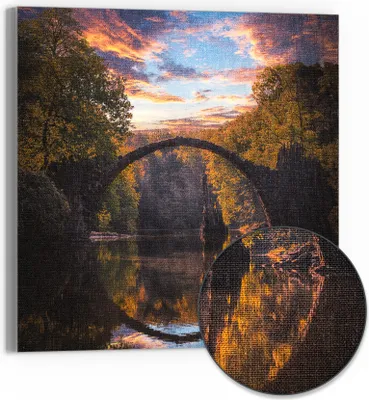 Produktbild von DEQORI Hybrid Leinwand Bild 50x50 cm 'Spiegelbrücke' Wandbild Glas flach modern