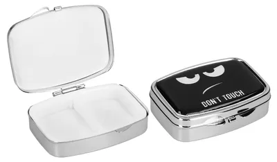 Produktbild von kwmobile 2x Edelstahl Tablettenbox mit 2 Fächern - 5,5 x 4 x 1,5cm - Pillendosen Set klein Tablettendose - Tragbare Pillenbox Metall Medikamentenbox