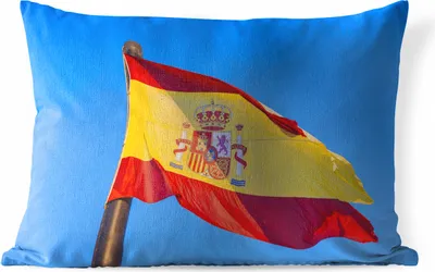 Produktbild von MuchoWow® Outdoor Kissen - Die Nationalflagge von Spanien - 50x30 cm - Wetterfest - Lounge Kissen - Sofa kissen - Wohnzimmer Dekoration