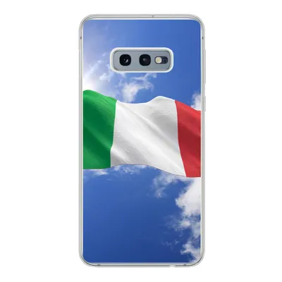 Produktbild von MuchoWow® Handyhülle Schutzhülle Hülle für Samsung Galaxy S10e Die Flagge Italiens weht am Himmel Silikon Softcase Handy Hülle - Handy