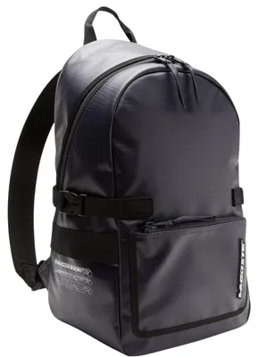 Zdjęcie produktu dla Plecak Lacoste City, przeznaczony do przenoszenia laptopów o przekątnej 11 cali, idealny na wycieczki, kolor: granatowy