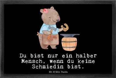 Produktbild von Mr. & Mrs. Panda Bodenvorleger Schmiedin Herz 40 x 60 cm - Schwarz - Geschenk, Schmutzfänger, Gummimatte, fußmatte, Schmutzmatte, Fussmatte, Schmutzfangmatte