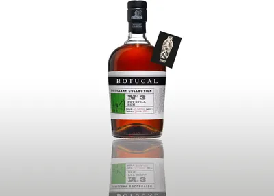 Produktbild von Botucal Distillery Collection No. 3 Pot Still Rum 0,7L (47% vol.) - [Enthält Sulfite]