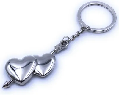 Produktbild von Onwomania Schlüsselanhänger Herz Doppelherz Liebe Pfeil silber Anhänger Keychain