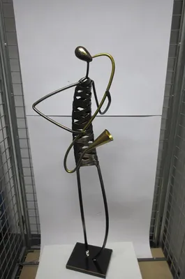 Produktbild von Gilde Figur, Musiker, Band, Metall, bronzefarben, VE 2 Höhe: 80.50 cm Breite: 23.50 cm Tiefe: 18.50cm 51879