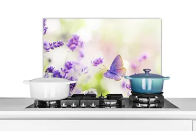 Produktbild von KitchenYeah®  Spritzschutz Küche - Küchenrückwand - Wandschutz für Herd und Spüle - Lavendel - Schmetterling - Blumen 70x50 - Alu-Dibond (Alternative zum Spritzschutz aus Glas) - Hitzebeständig - Herd