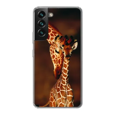 Produktbild von MuchoWow® Handyhülle Schutzhülle Hülle für Samsung Galaxy S22 Plus Giraffe - Kalb - Porträt Silikon Softcase Handy Hülle - Schutzabdeckung
