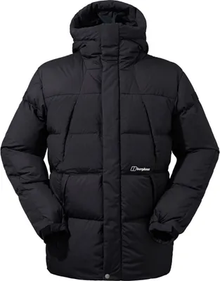 Schwarze Fawdon Down Jacket von Berghaus; isolierte Herrenjacke mit Kapuze.