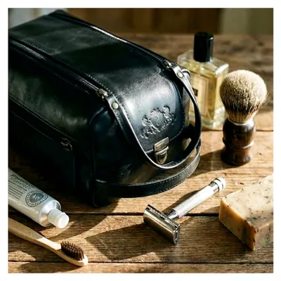 Produktbild von große Kulturtasche Herren echt Leder - Waschtasche Bristol groß - Kulturbeutel Leder-Waschtasche Herren und Damen schwarz handgefertigt