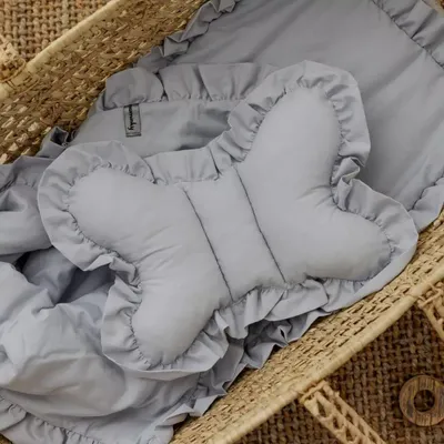 Produktbild von Muminky | Babykissen - Schmetterling - Grau - Anti-Schock - Hypoallergen - Handgefertigt