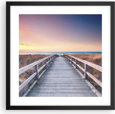 Produktbild von Gerahmtes Poster - Schwarzer Rahmen - Weg Meer Brücke - 40x40 cm - Wand Bild - Wanddeko - Wandbilder - Kunstposter - Wandposter - Bilderrahmen - Bilder - Kunstdruck - Wanddekoration - P2BAC40x40-4948