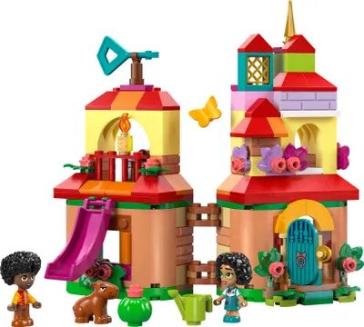 Produktbild von LEGO ǀ Disney Encanto Mini-Haus, Bauspielzeug für Mädchen ab 5 Jahren, Fantasy Spielzeug und Bauset mit Mirabel und Antonio Mini Puppen, einer Wasserschwein Figur und Schlüssel 43261