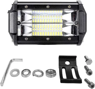 Produktbild von Set von 4 Leistungsstarken LED-Arbeitsscheinwerfern 72W IP67 wasserdicht für Auto LKW Traktor Beleuchtung
